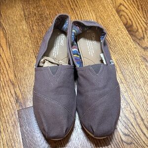 TOMS Gray Classic Canvas Slip-Ons